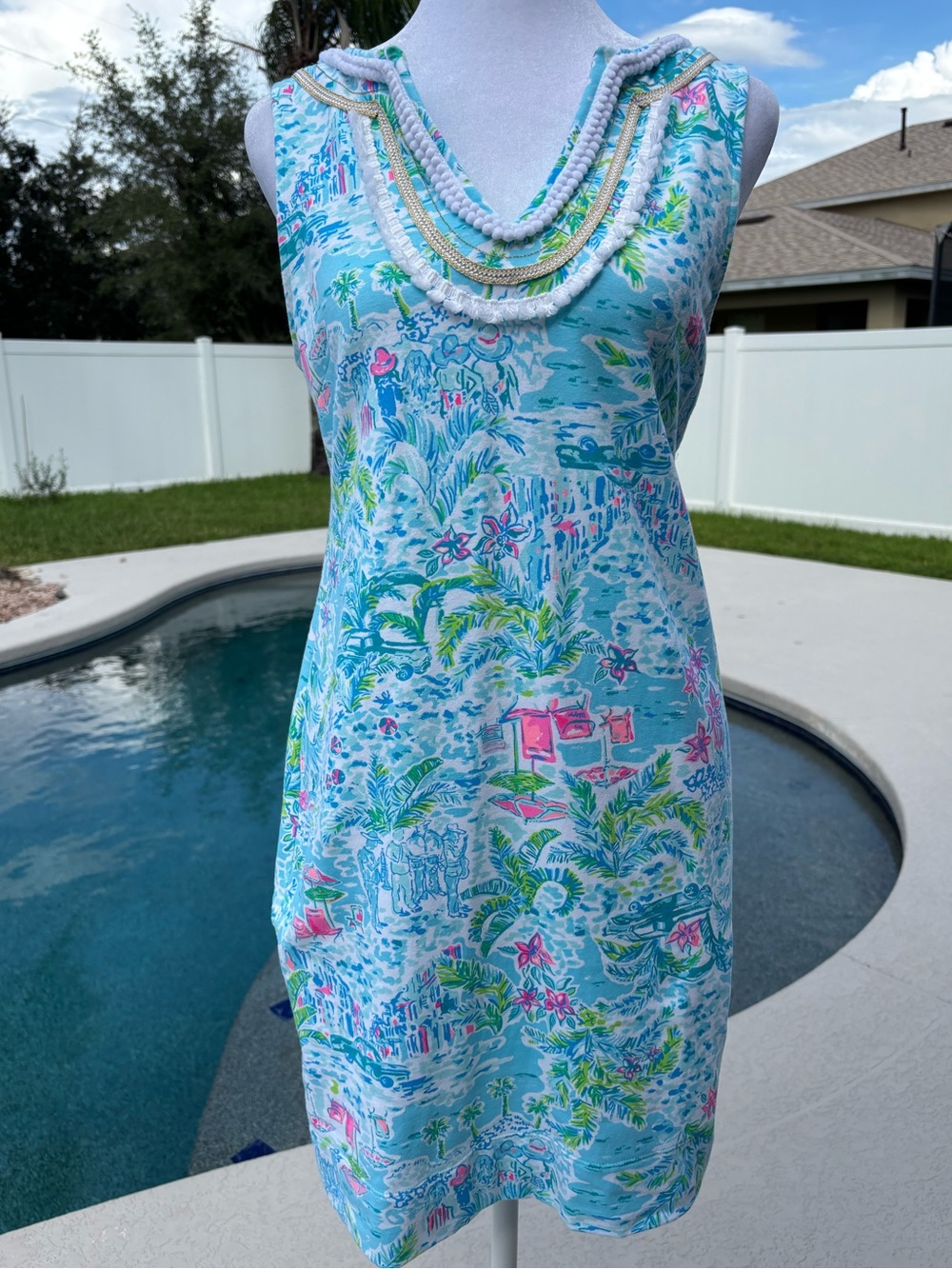 Lilly Pulitzer Sleeveless Aqua Tropical Print Shift Dress size small